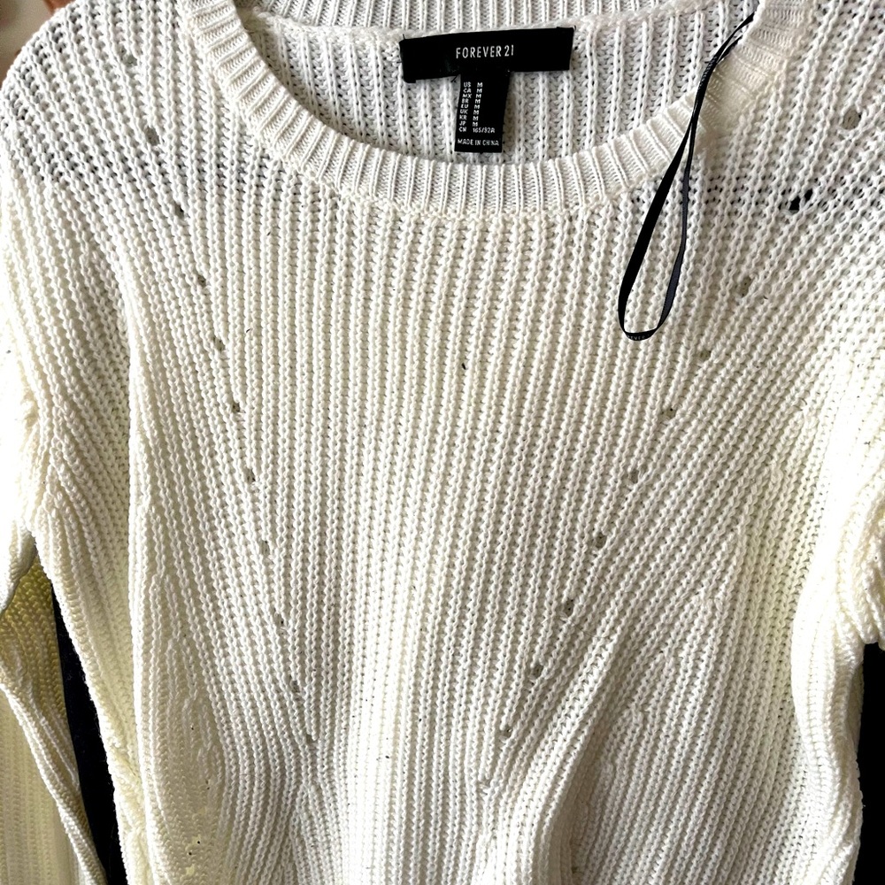 Women’s sweater